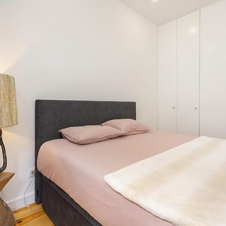 Whome Chic 1-Bed W/ Patio Perfect To Explore 리스본 외부 사진