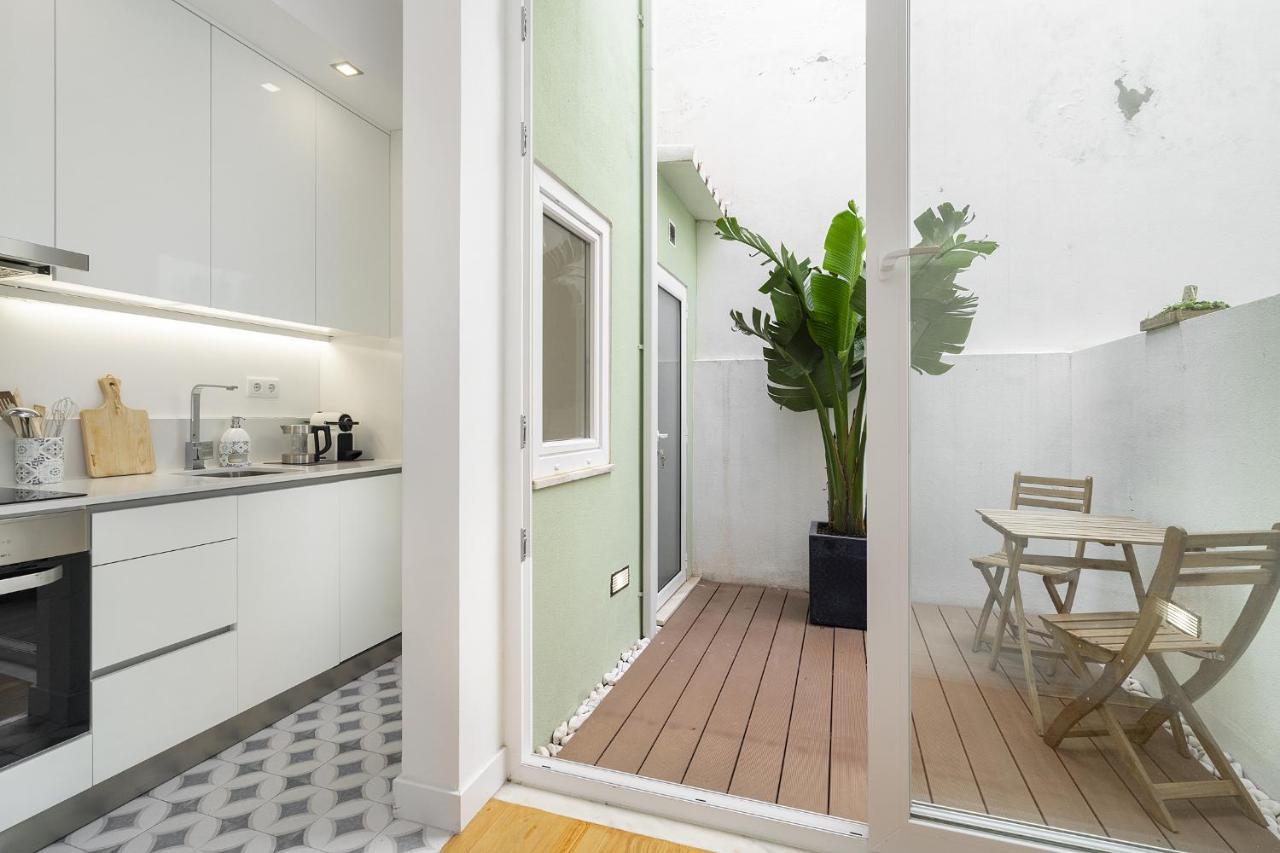 Whome Chic 1-Bed W/ Patio Perfect To Explore 리스본 외부 사진