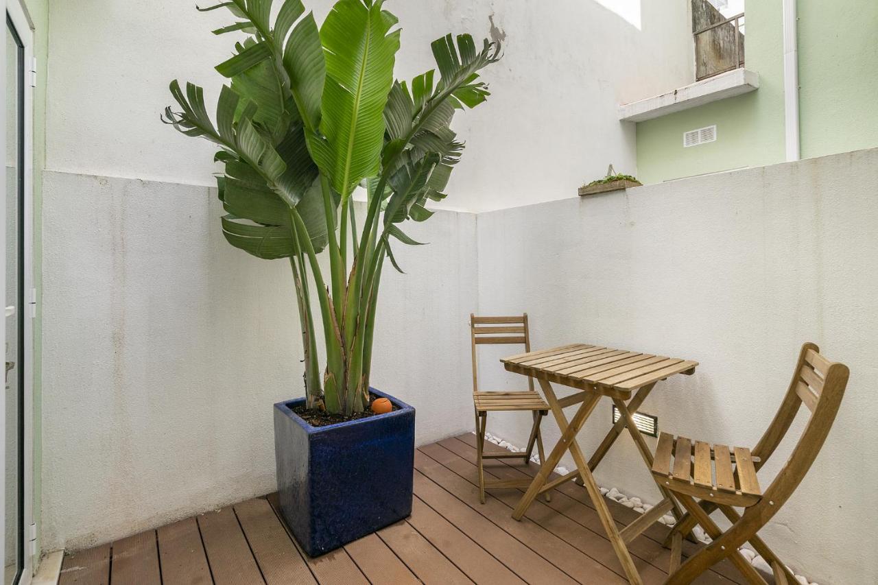 Whome Chic 1-Bed W/ Patio Perfect To Explore 리스본 외부 사진