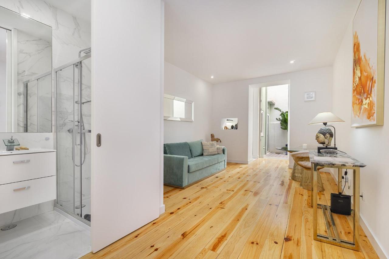 Whome Chic 1-Bed W/ Patio Perfect To Explore 리스본 외부 사진